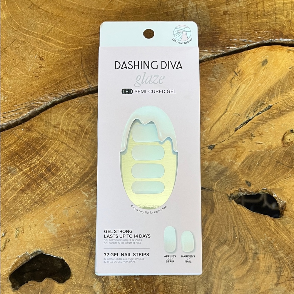 Dashing Diva Glaze LED Semi-Cured Gel Nail Strips - White